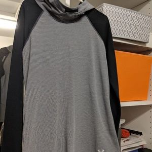 Under armour running sweatshirt